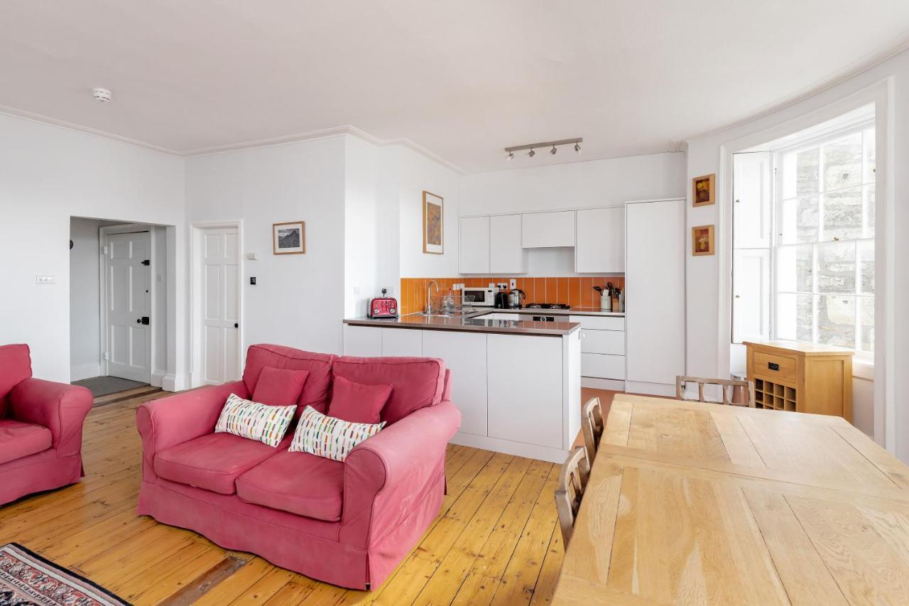 Stunning Georgian Apartment In Central 巴斯 外观 照片